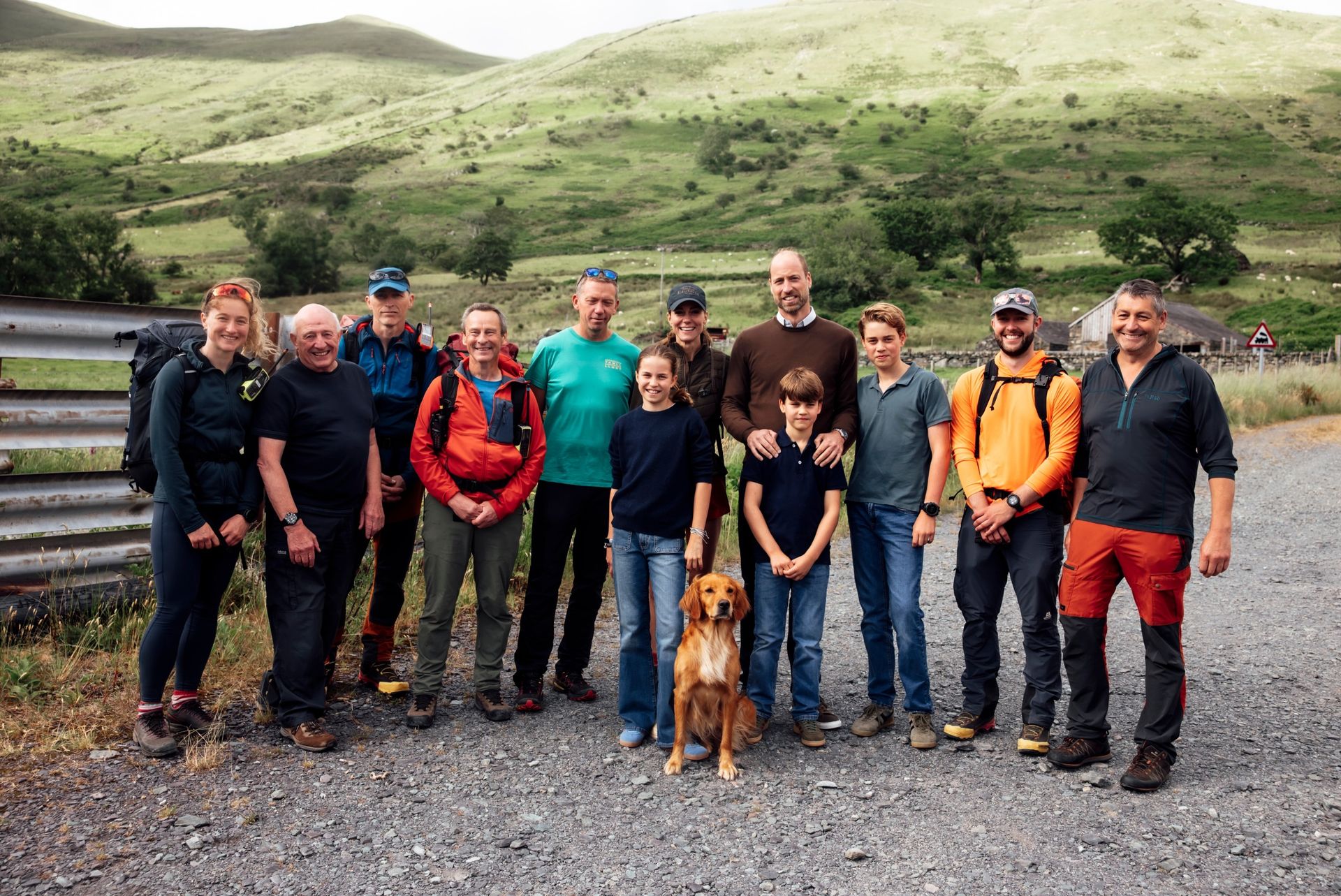 Prince George, Princess Charlotte, and Prince Louis appear in a previously unseen photo taken after their mom Princess Kate completed the Three Peaks Challenge