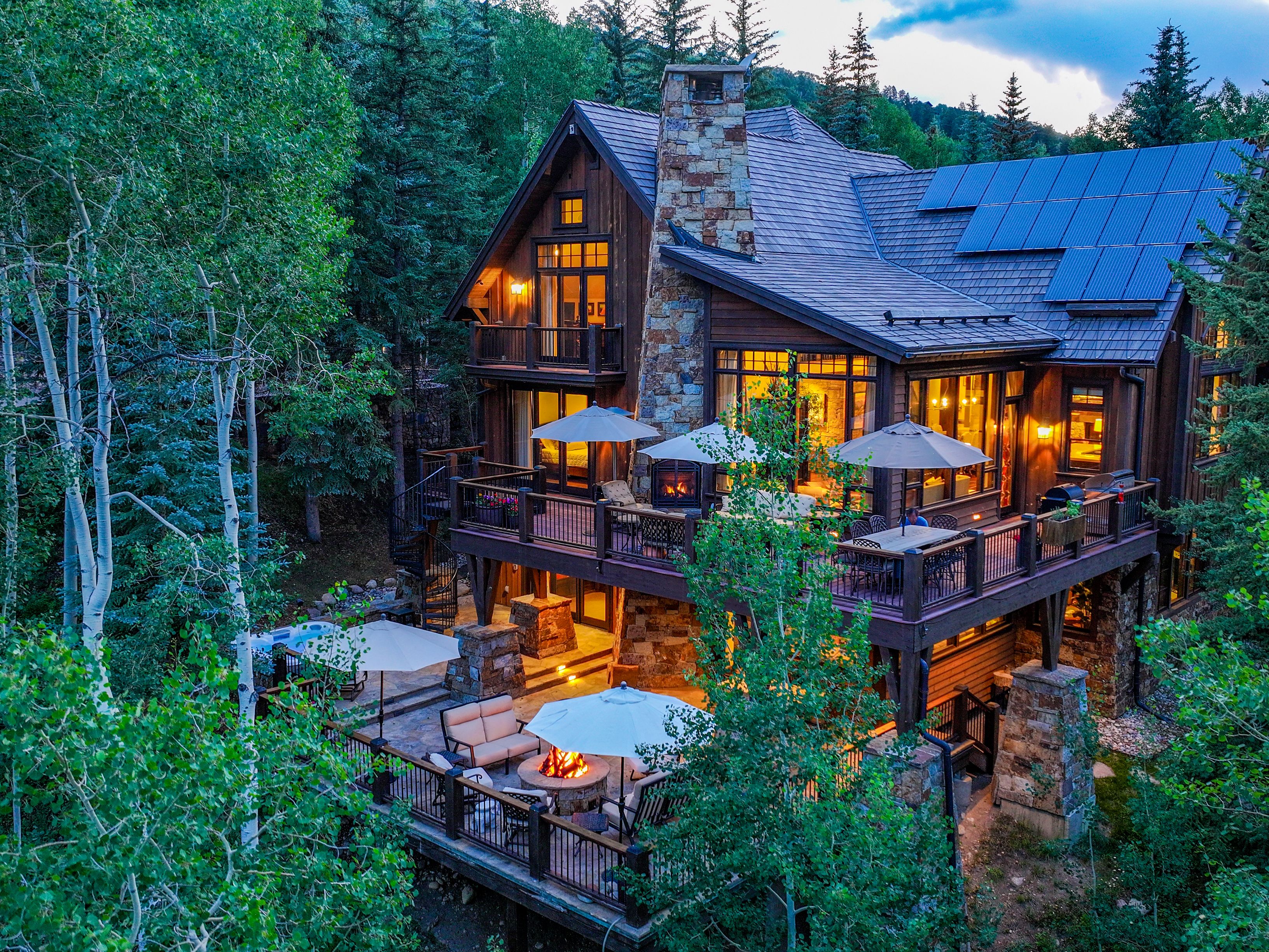 Images of the property in Vail