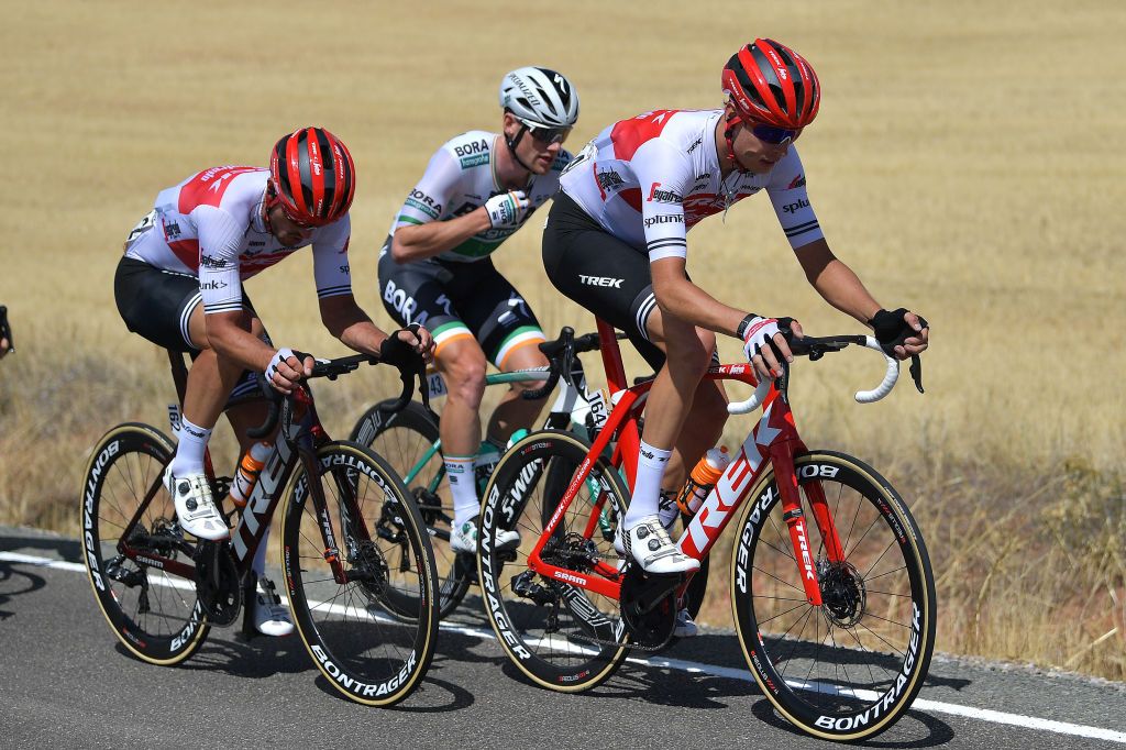 Sam Bennett and John Degenkolb in the break