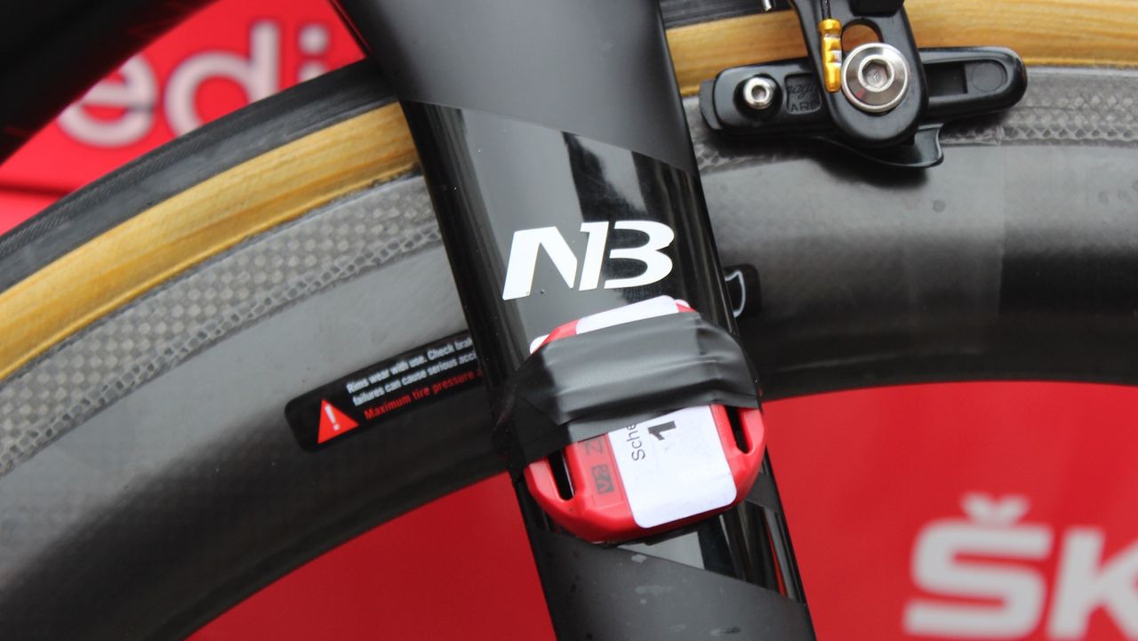 Initials on the forks and Campagnolo carbon brake pads