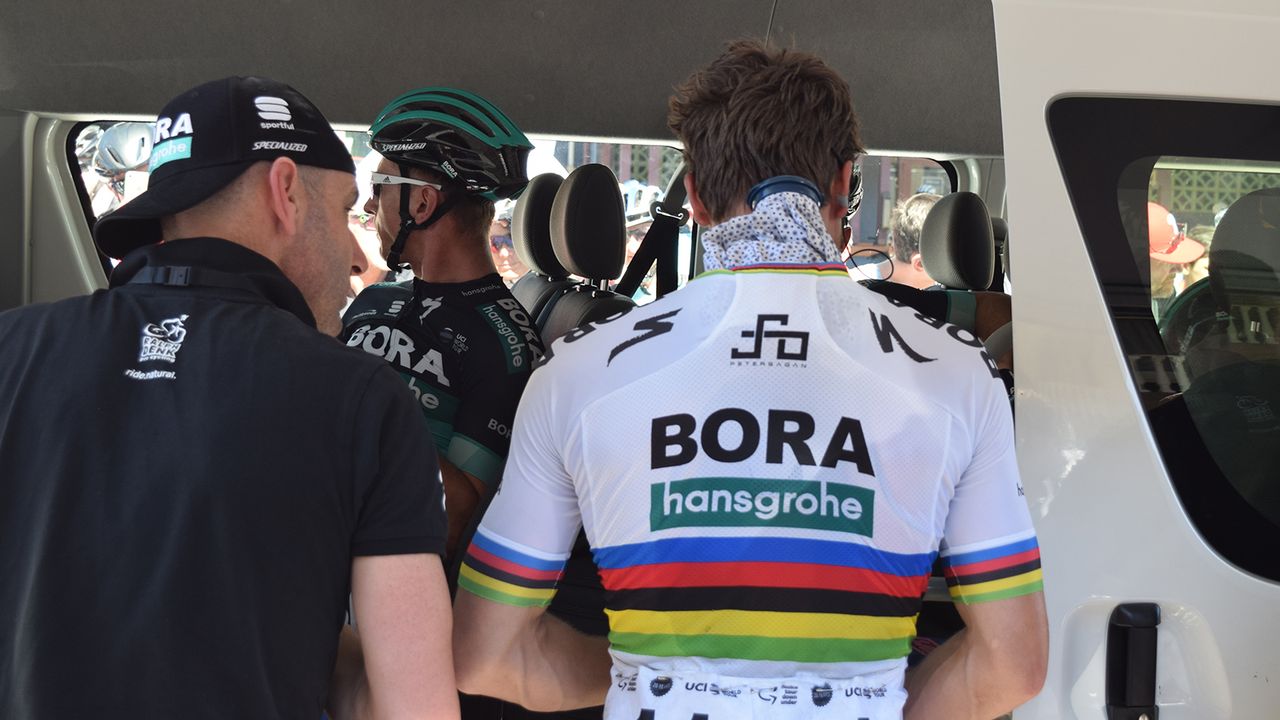 World champion Peter Sagan cools down with an ice pack ahead of the race