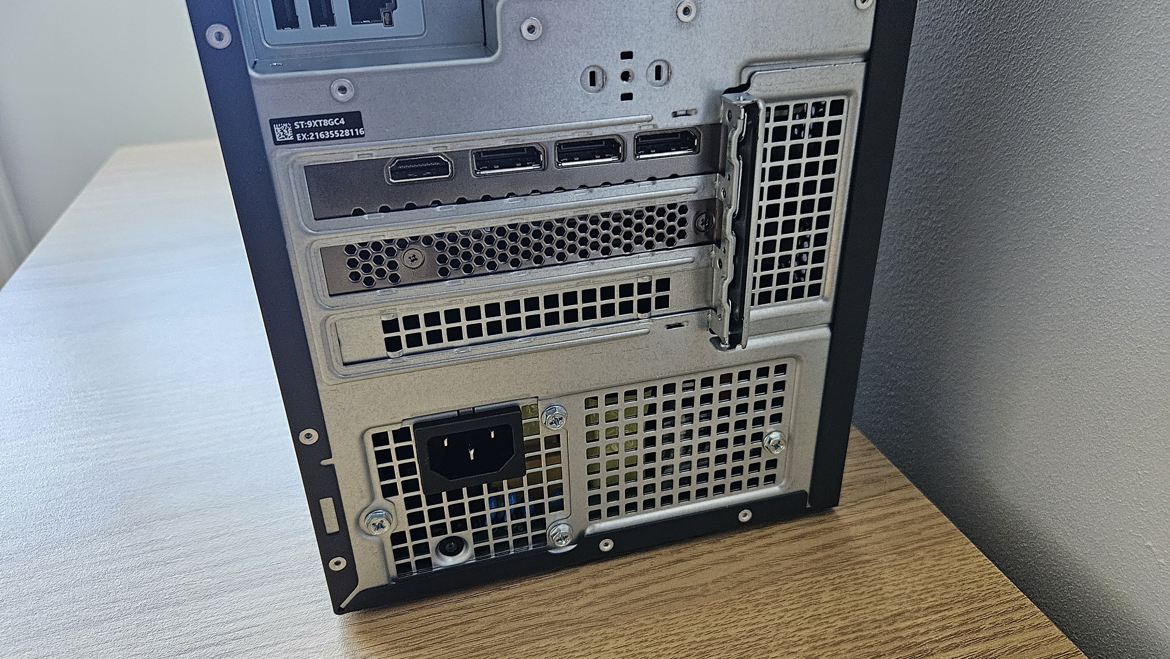 The Dell Tower Plus EBT2250 on a desk