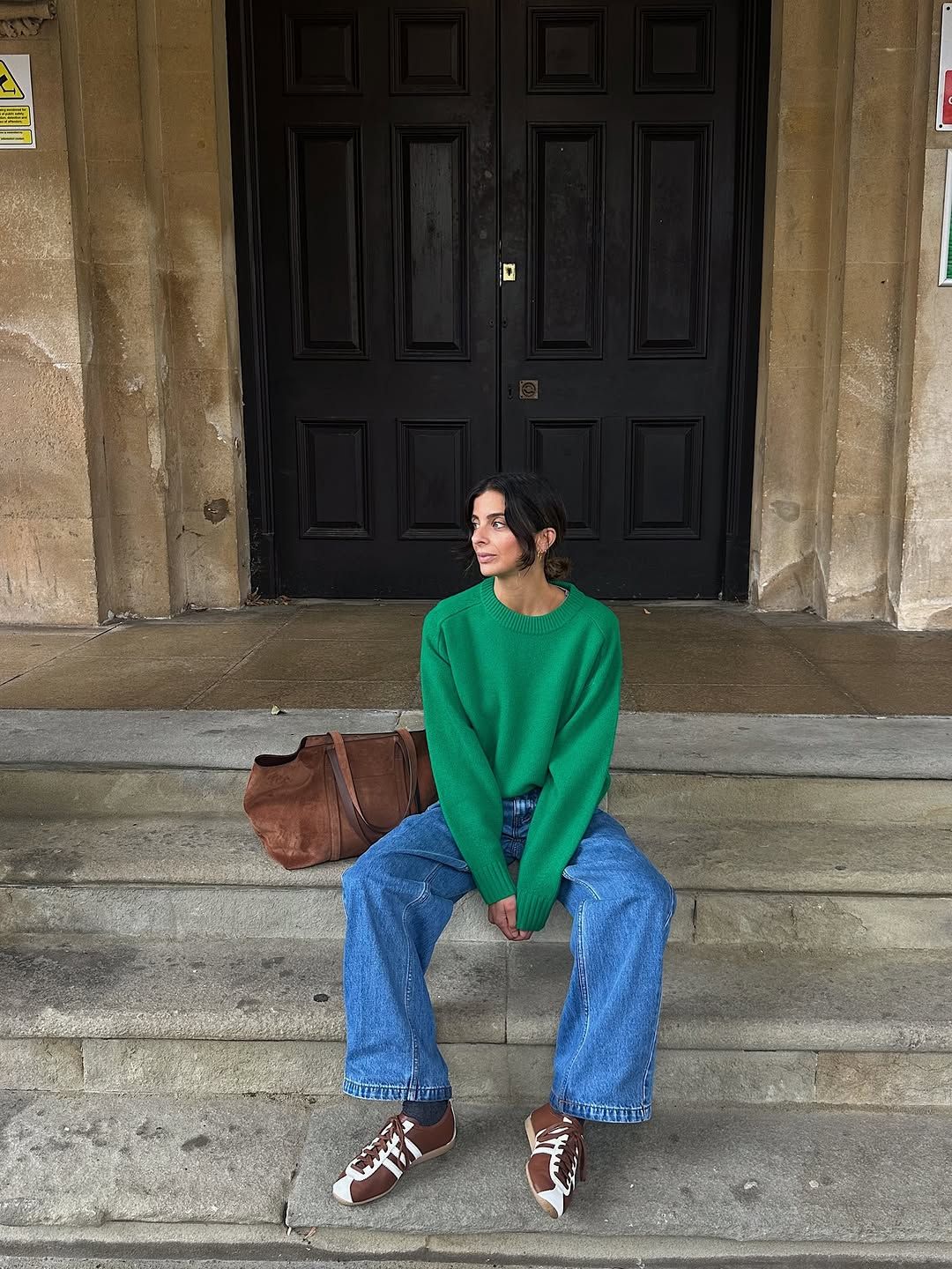 woman wearing winter sneaker outfit 2025