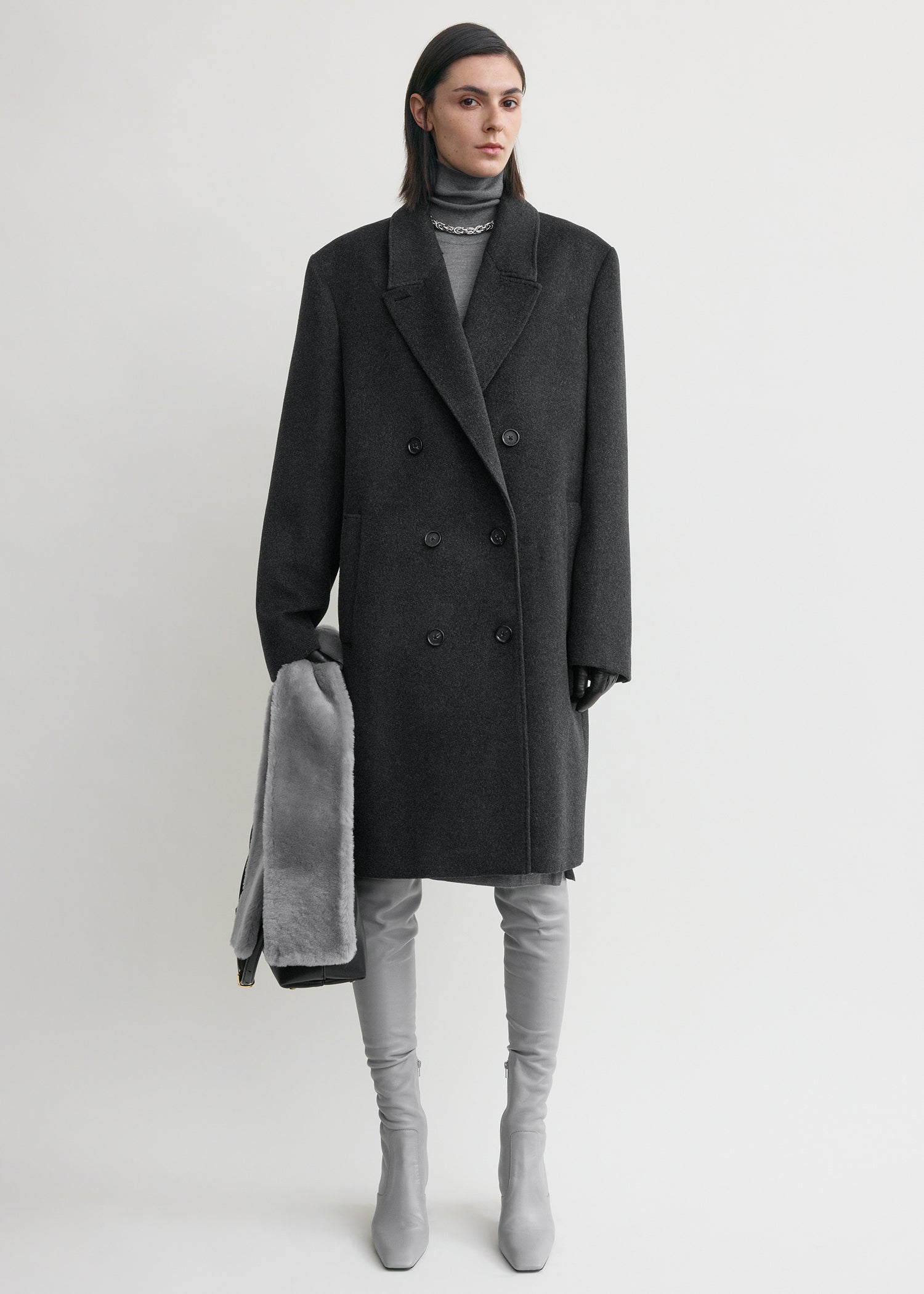 Double-Breasted Cashmere Coat Charcoal