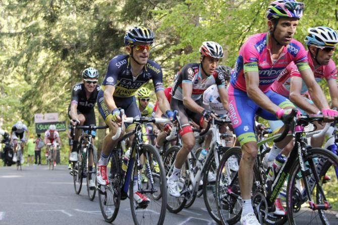 Rafal Majka (Team Saxo - Tinkoff) follows Michele Scarponi (Lampre)