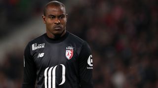 Vincent Enyeama of Lille, 2016