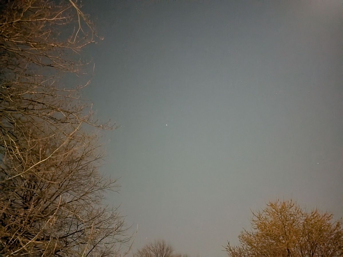 Pixel 9a astrophotography handheld.