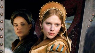 Natalie Portman and Scarlett Johansson in The Other Boleyn Girl