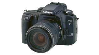 Should Canon focus on making cameras on par with Sony and Nikon, rather than the 20-year-old Canon EOS 7?