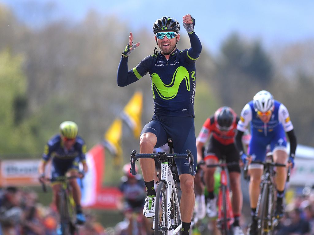 Alejandro Valverde fires an arrow at the Fleche Wallone