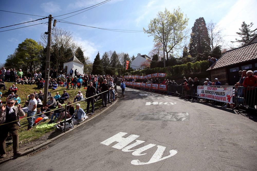The Mur de Huy awaits the peloton.
