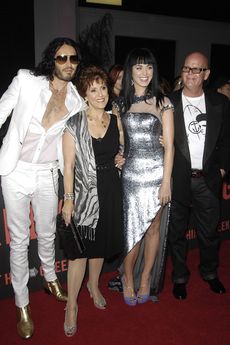 Katy Perry and her parents with Russell Brand 
