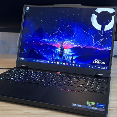 Lenovo Legion 5 (RTX 5060)