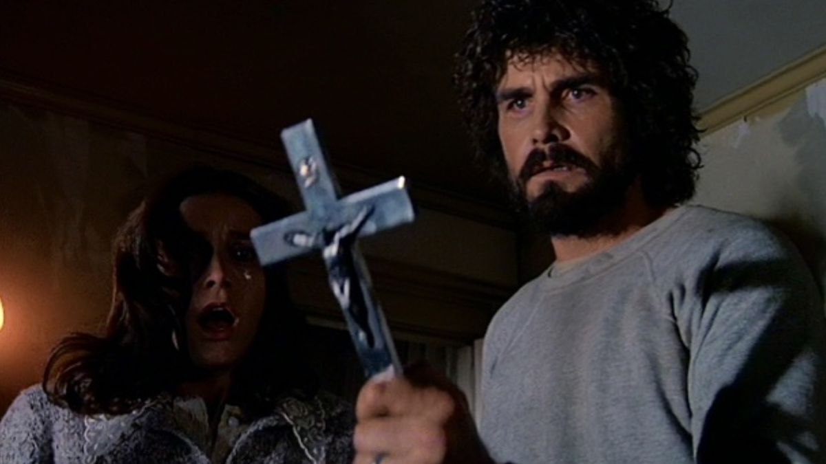 Margot Kidder and James Brolin in The Amityville Horror