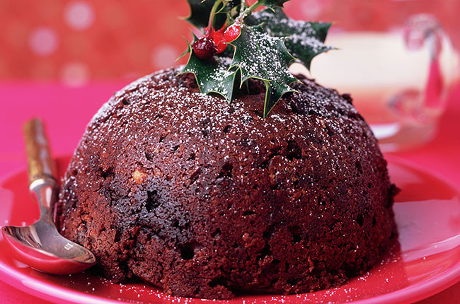 christmas pudding and wine