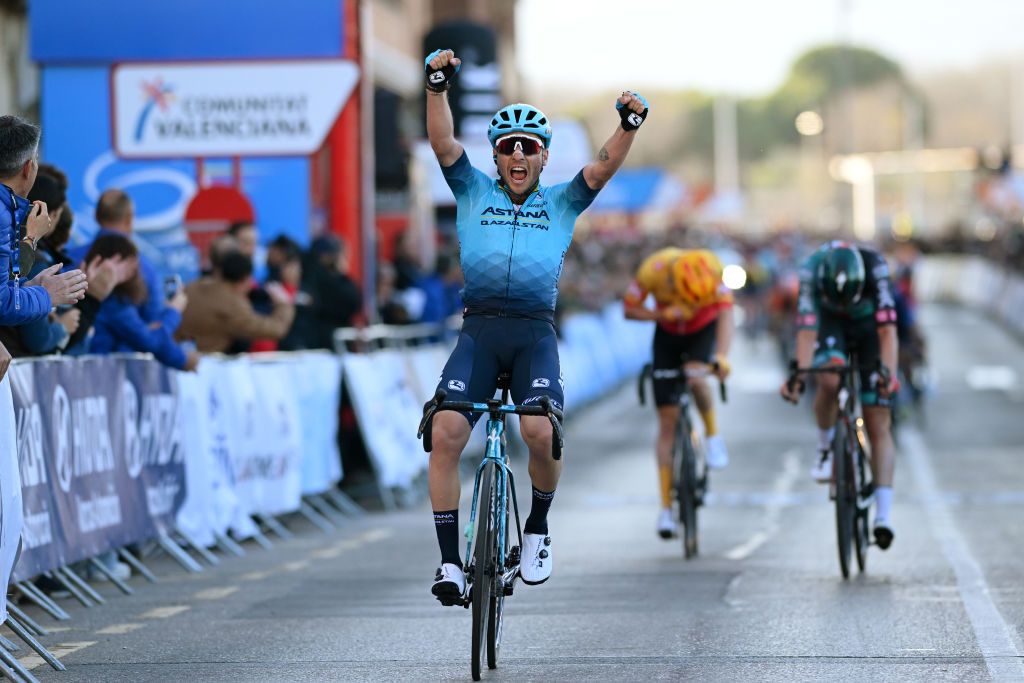 Simone Velasco won stage 3 of the Volta a la Comunitat Valenciana