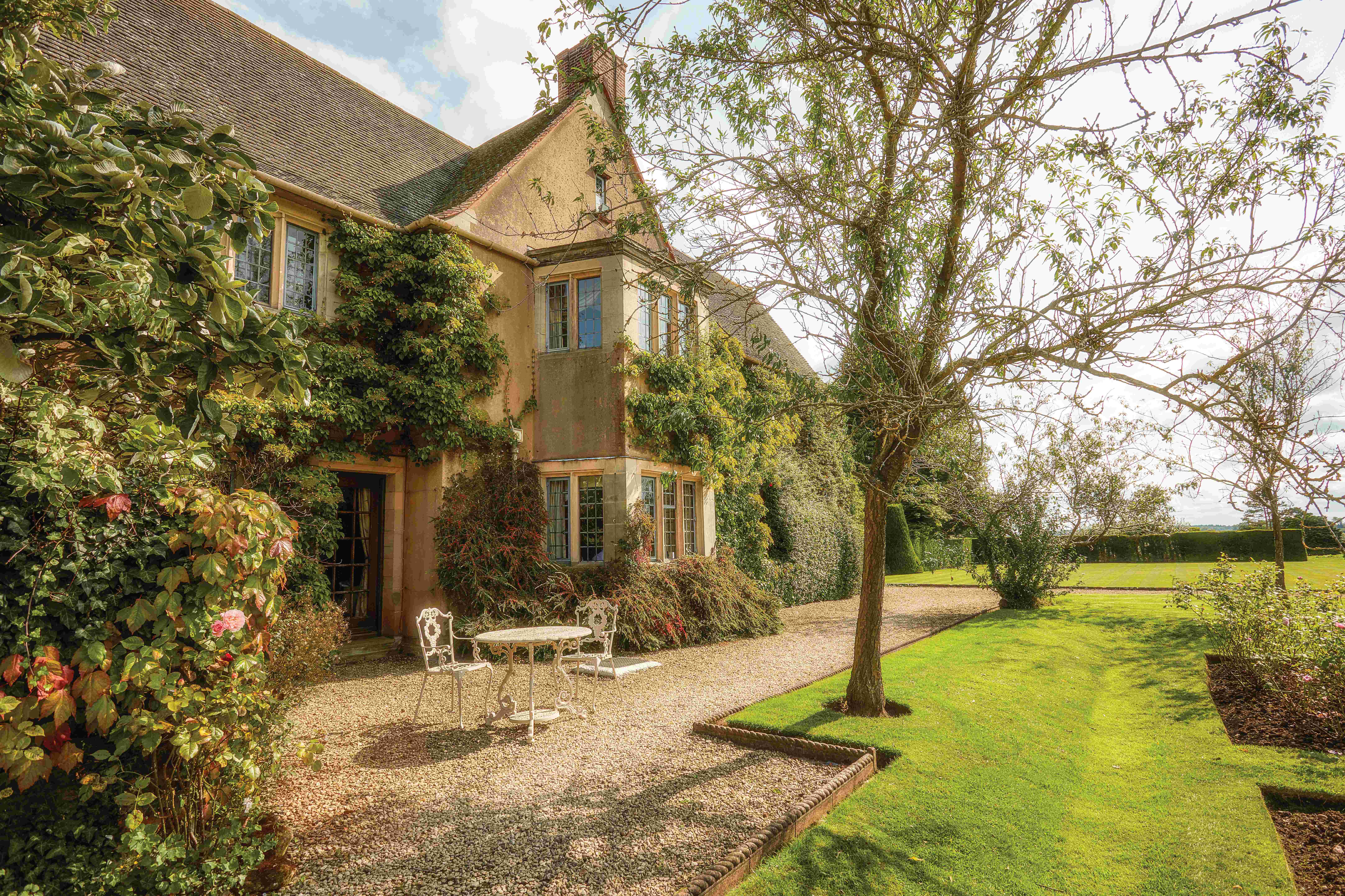 Mallory Court