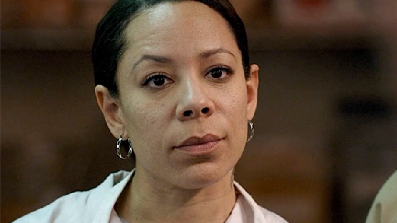 Selenis Leyva in Orange ist das neue Schwarz.