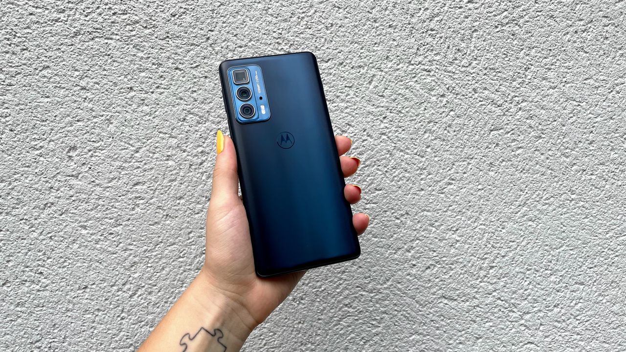 Motorola Edge 20 Pro review