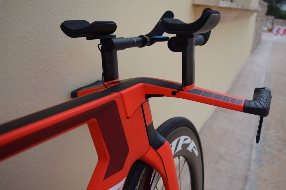 The front end of the bike is designed to cut through the air