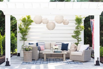 covered patio decorating for fourth of july