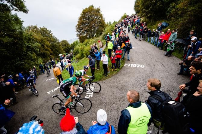 The final switchback on the Muro di Sormano.