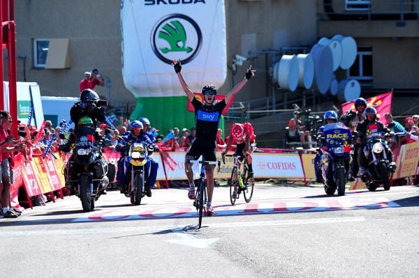 Froome took a gutsy stage victory over Cobo on stage 17 of the Vuelta