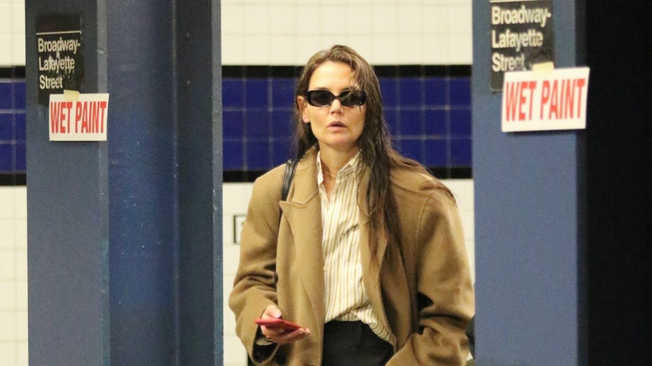 Katie Holmes wearing her Frankie Shop coat and Mansur Gavriel tote