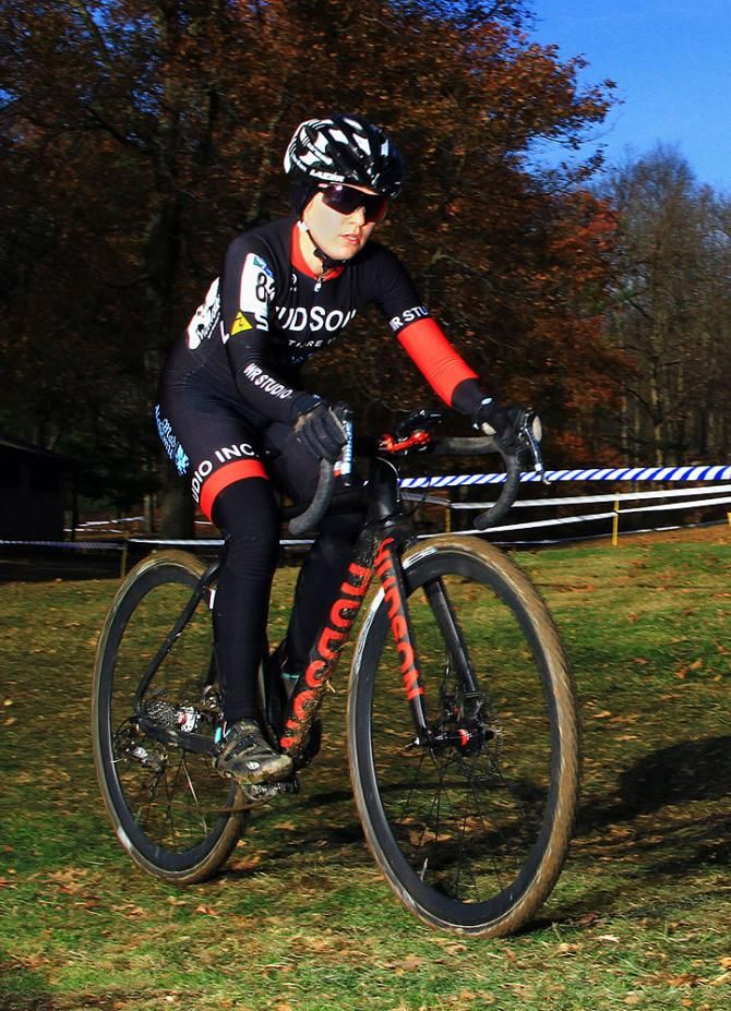 Riding through the cold weather at Super Cross Cup 1