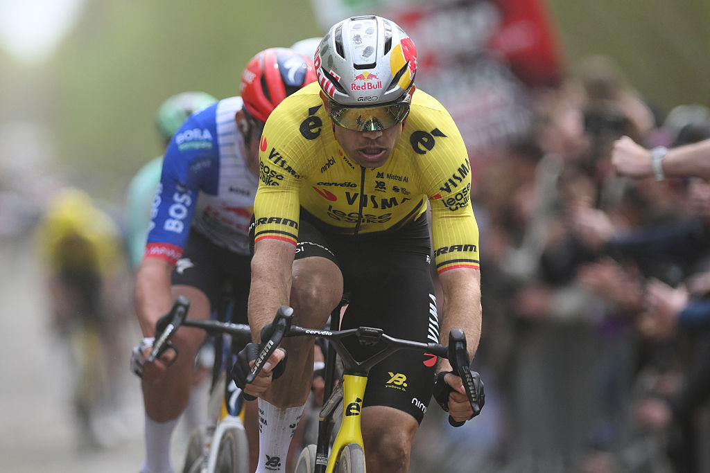 ROUBAIX, FRANCE - APRIL 12: Wout van Aert of Belgium and Team Visma | Lease a Bike rides on the Trou&amp;eacute;e d&amp;amp;apos;Arenberg cobble sector during the 123rd Paris-Roubaix Hauts-de-France 2026 - Men&amp;amp;apos;s Elite a 258.3km one day race from Compiegne to Roubaix / #UCIWT on April 12, 2026 in Roubaix, France. (Photo by Alex Broadway/Getty Images)