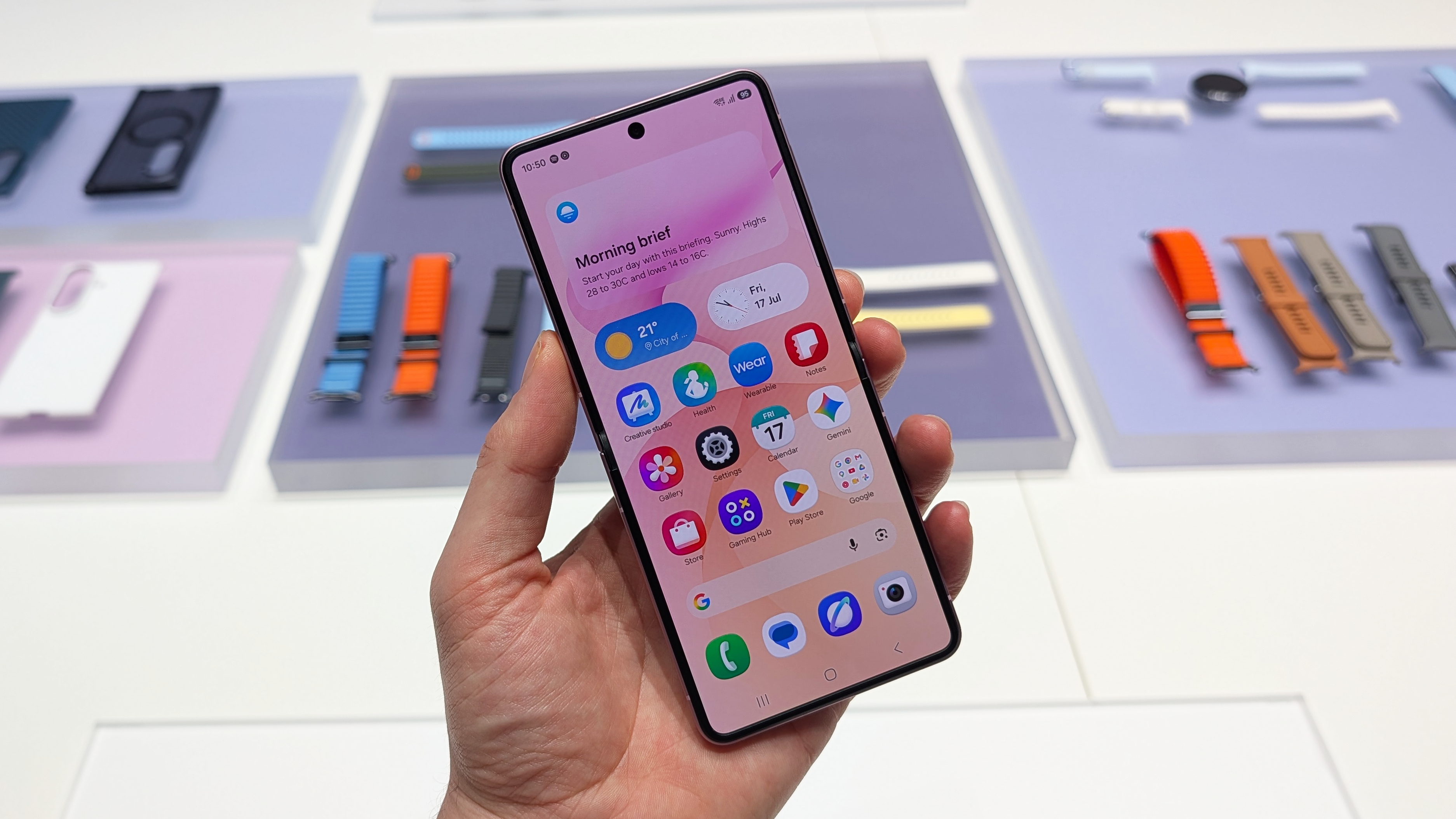 Samsung Z Flip 8