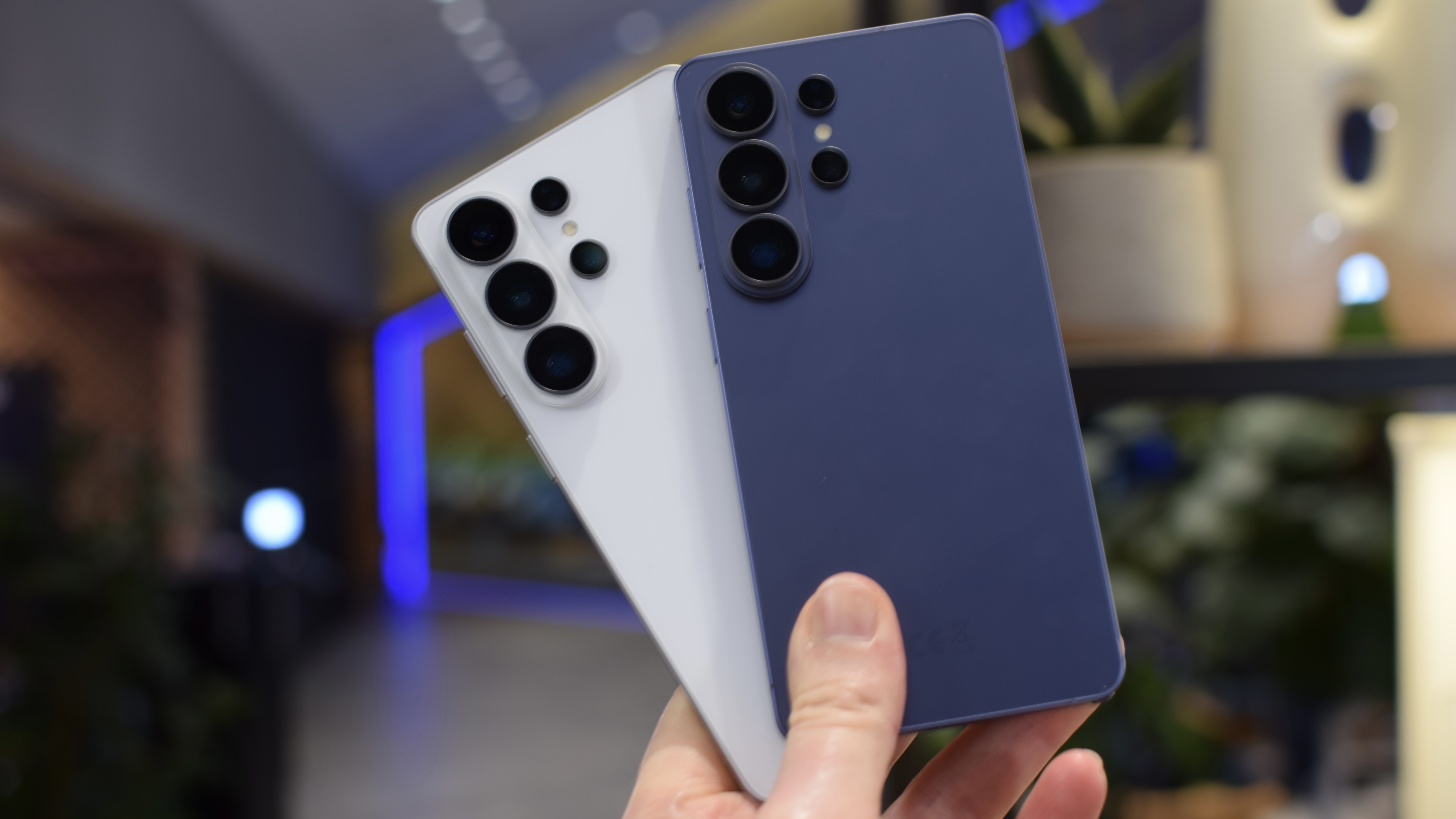 A collection of Samsung Galaxy S26 Ultra photos