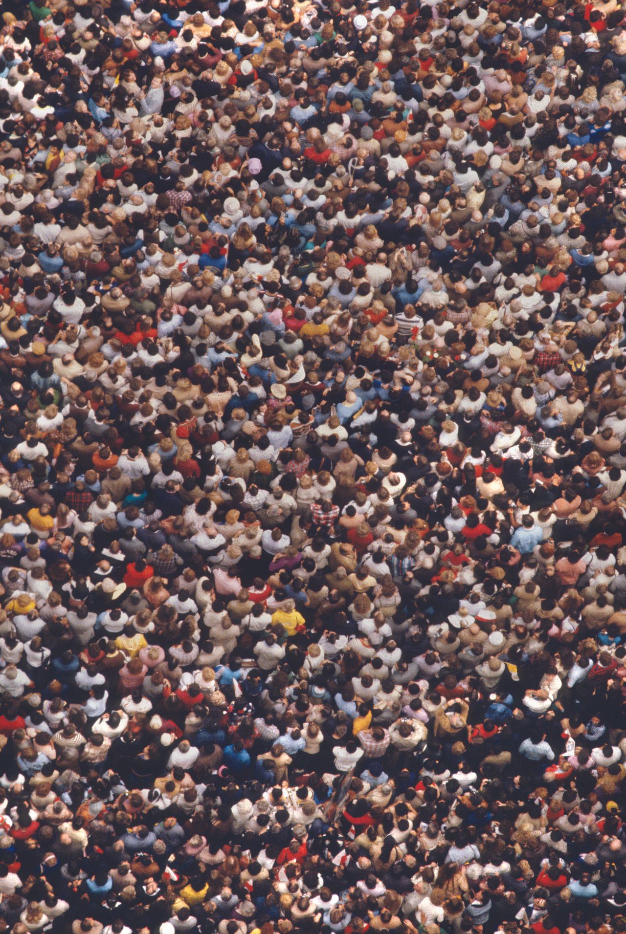 Crowds pack into St. Patrick&amp;#039;s Cathedral for Pope John II&amp;#039;s first visit to New York in 1979.