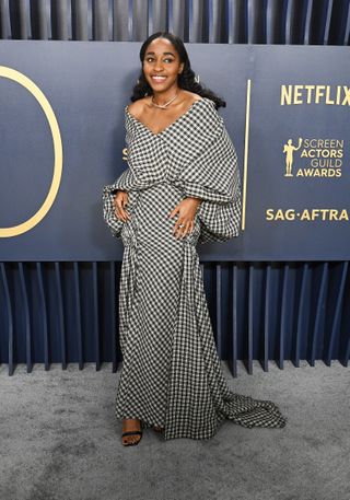 Ayo Edebiri on the SAG Awards 2024 red carpet