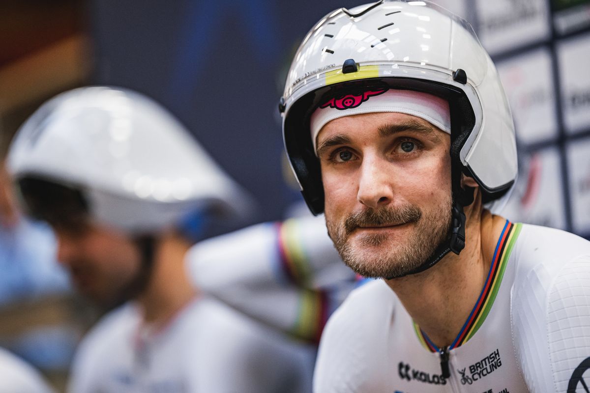 Picture by Alex Whitehead/SWpix.com - 08/02/2023 - Cycling - 2023 UEC Track Elite European Championships - Tissot Velodrome, Grenchen, Switzerland - Dan Bigham of Great Britain ahead of the Men&#039;s Team Pursuit qualifying.