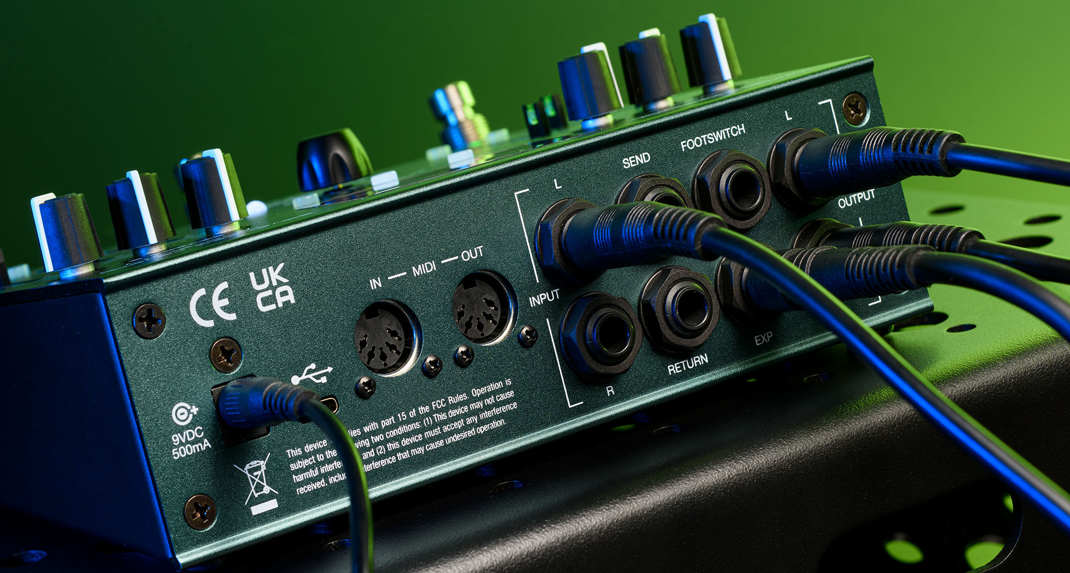 Electro-Harmonix Oceans Abyss Advanced Reverb Laboratory: not so much a reverb pedal as a MIDI-enabled workstation.