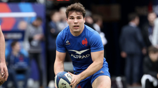 Antoine Dupont of France throws the ball ahead of the rugby sevens live streams at Olympics 2024