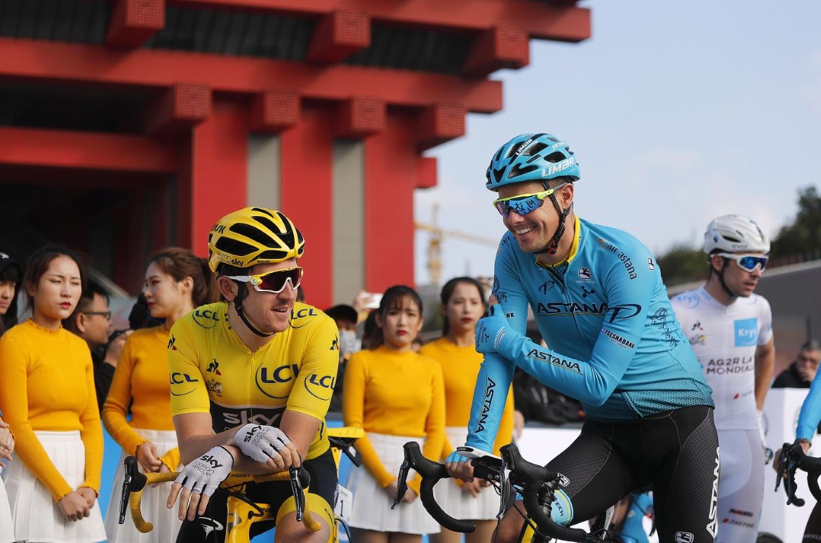 Geraint Thomas (Team Sky) squeezed into a Tour de FRance skinsuit for the criterium in Shanghai