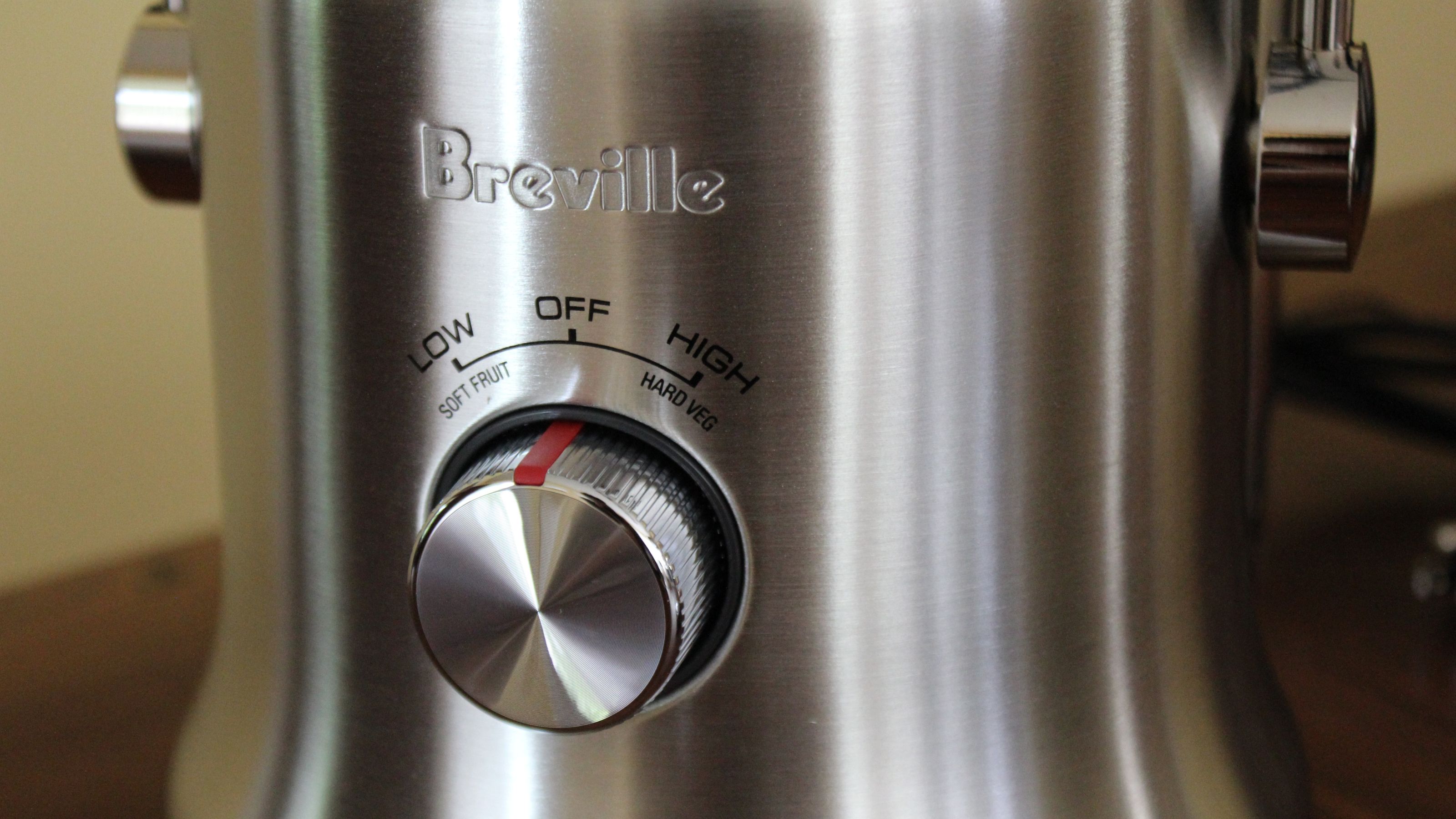 Breville Juice Fountain Cold Plus Juicer review Homes  Gardens