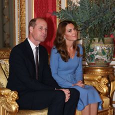 britains prince william, duke of cambridge l and his wife britains catherine, duchess of cambridge talk with ukraines president volodymyr zelenskyand his wife olena, during an audience at buckingham palace in central london on october 7, 2020 photo by jonathan brady pool afp photo by jonathan bradypoolafp via getty images