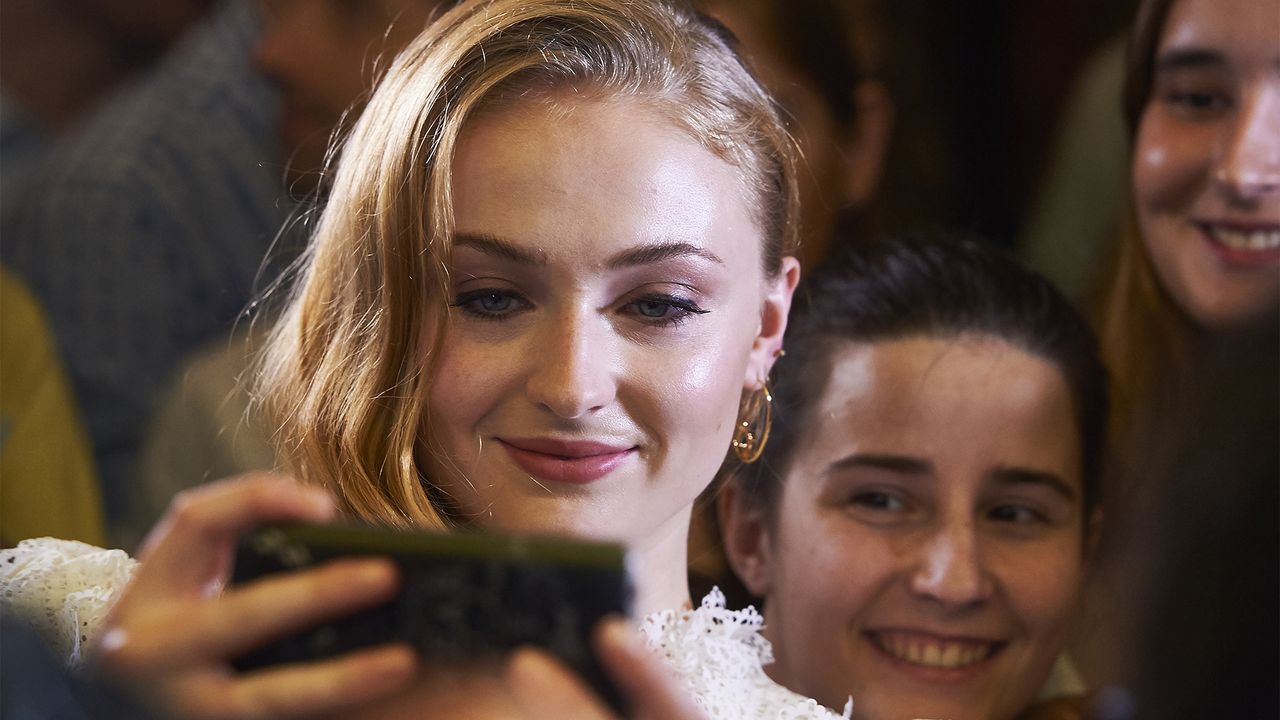 sophie turner