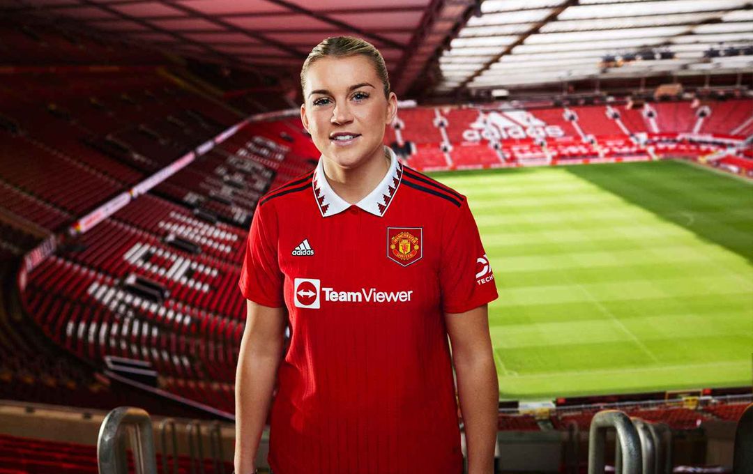 Manchester United home shirt 2022/23