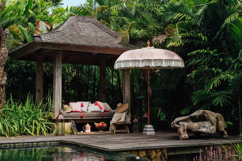 Pagoda ideas: 12 stunning structures for Japanese-inspired plots ...