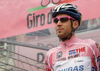 Vincenzo Nibali (Liquigas-Doimo) wears the leader's maglia rosa at the start of stage five.