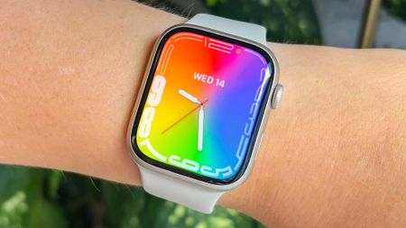 Apple Watch Series 8 - Tom's Guide Awards 2023: 