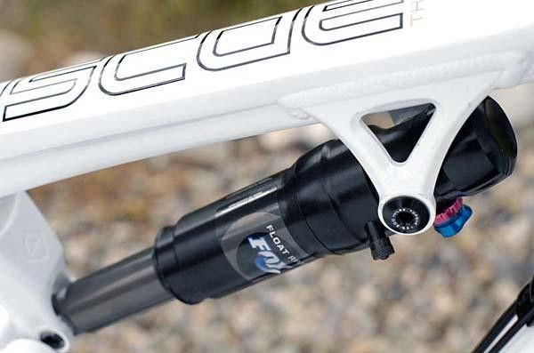 Fox Dual Rate Control Valve shock
