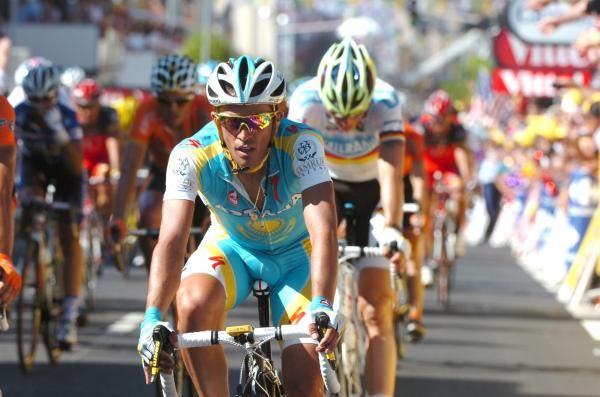 Alberto Contador (Astana) finishes up.