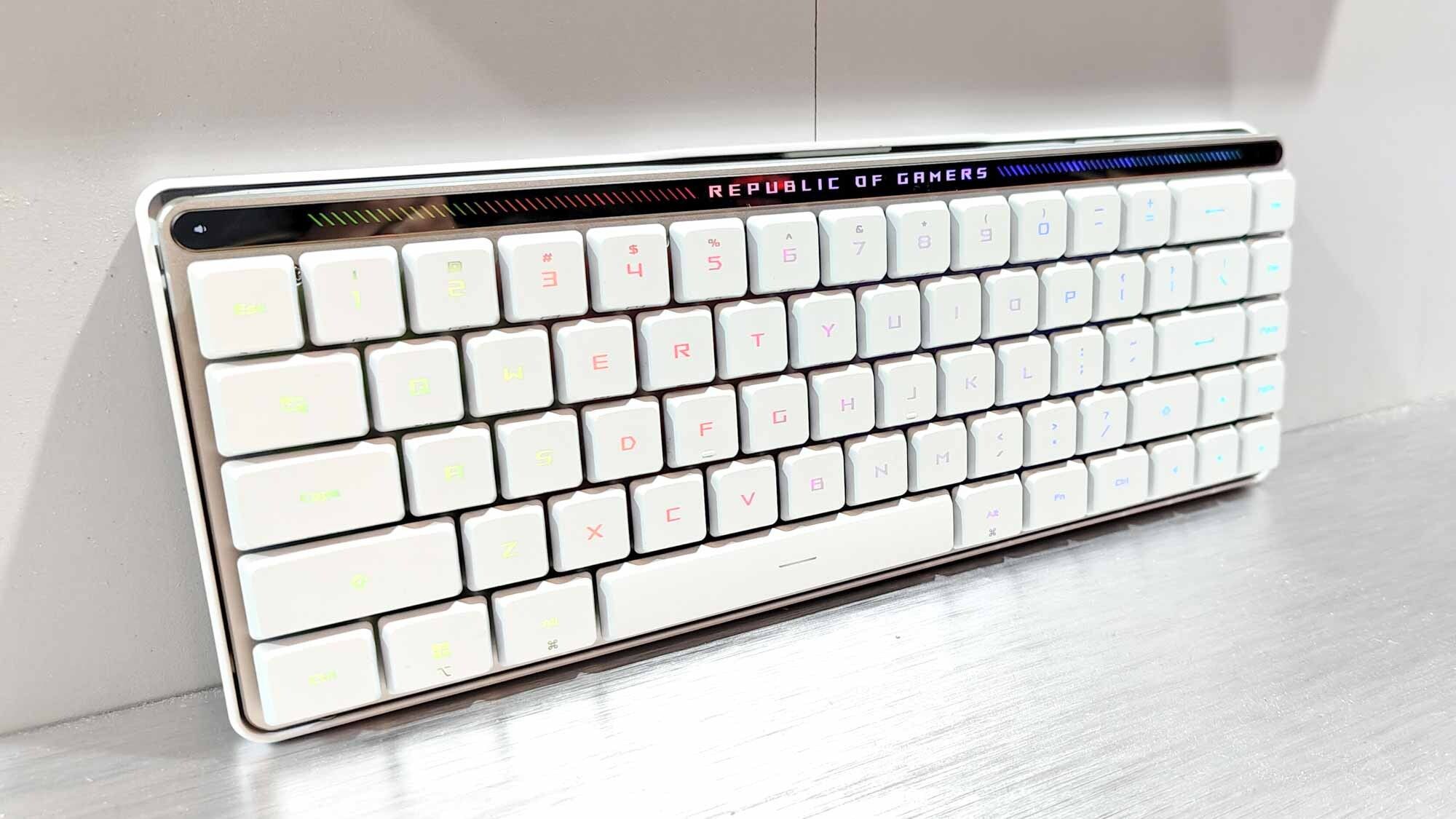 I just tried this new low-profile mechanical keyboard from Asus at