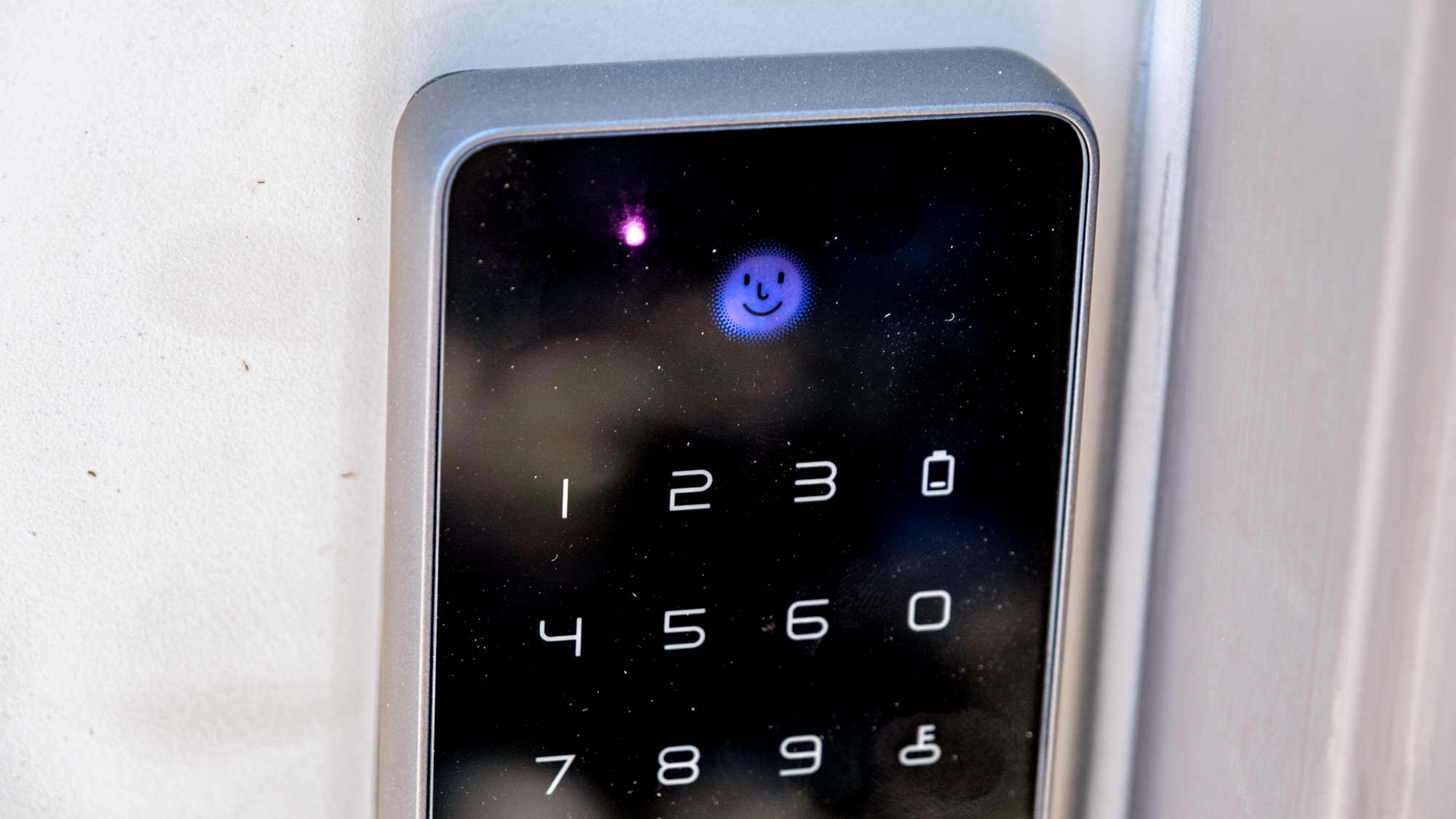 Lockin Veno Solar smart lock