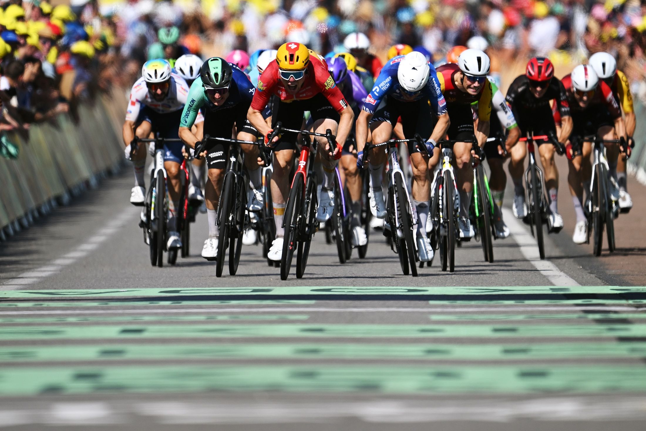 Tour de France speed record smashed on stage 11 to Nevers as peloton averages 50.9kph